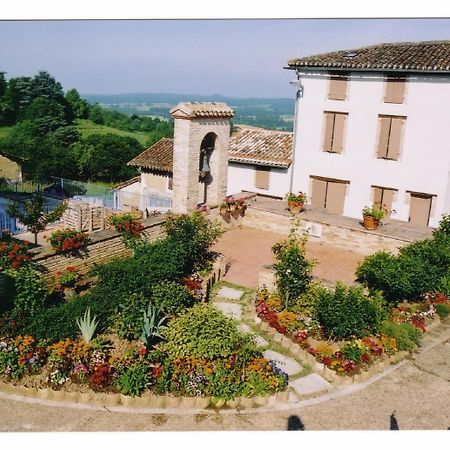 Logis L'Auberge Du Quercy Blanc Molieres  Bagian luar foto